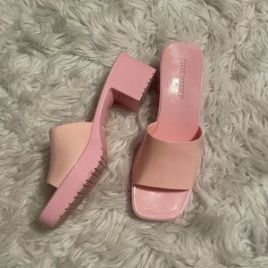 Steve Madden Harlin Jelly Sandal - Bubblegum Pink